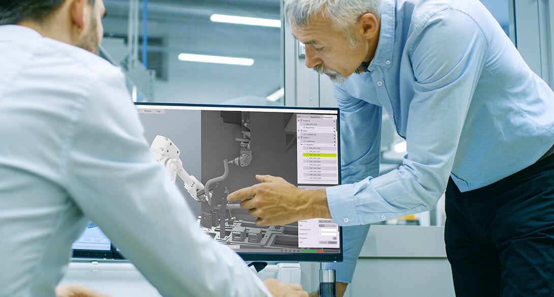 Explaining to the customer how 3D laser cutting works