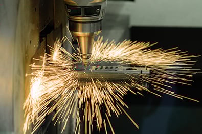 Laser cutting of a metal profile on LT7