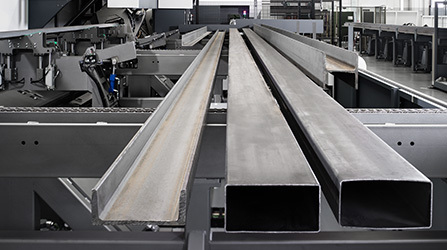 Loading of different sections and diameters on a lasertube machine with chain loader